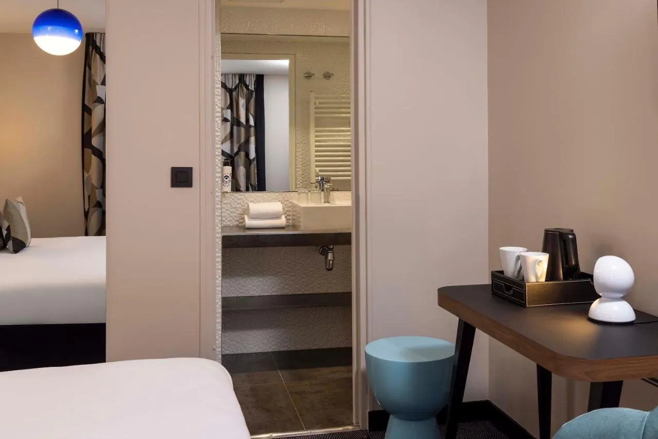 Hotel Regina Opera Grands Boulevards Paris